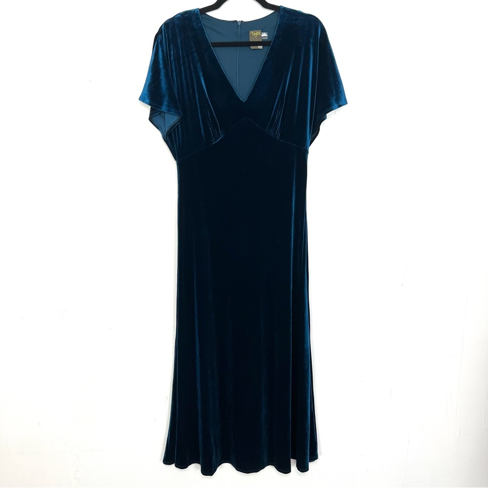 Taylor Velvet Maxi Dress Teal Blue Flutter Sleeve 8 Medium Party Cocktail - Picture 1 of 3